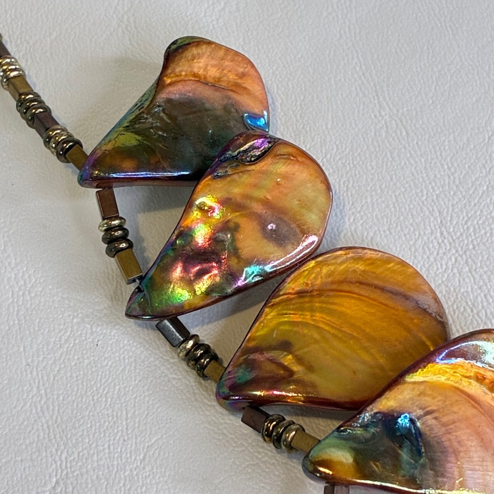 Vintage Mother of Pearl Necklace Shell Statement Artisan Iridescent Golden Bead - Picture 12 of 15